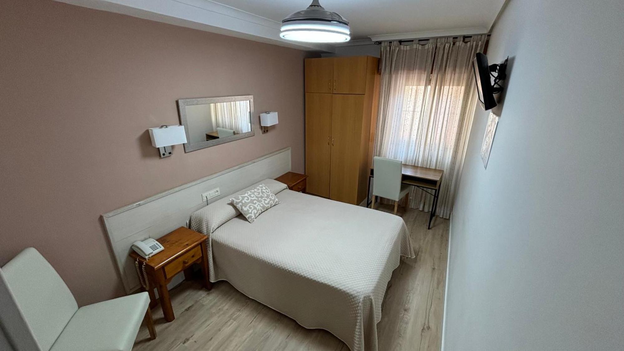 Hostal Atienzar Albacete Eksteriør billede